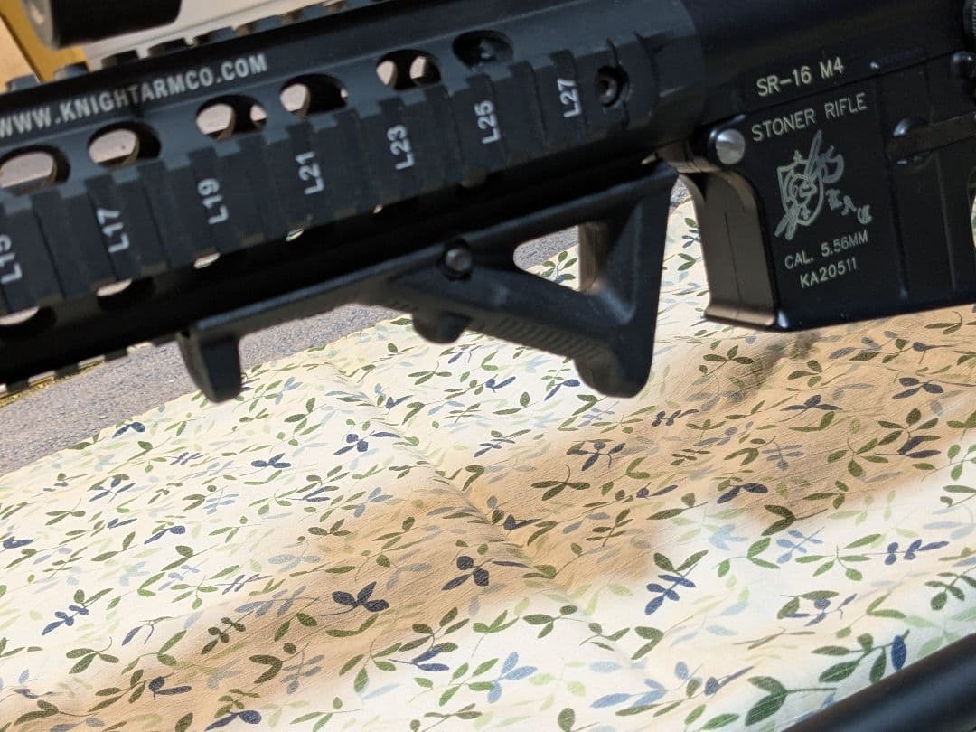 東京マルイ スタンダード電動ガン ＳＲ１６