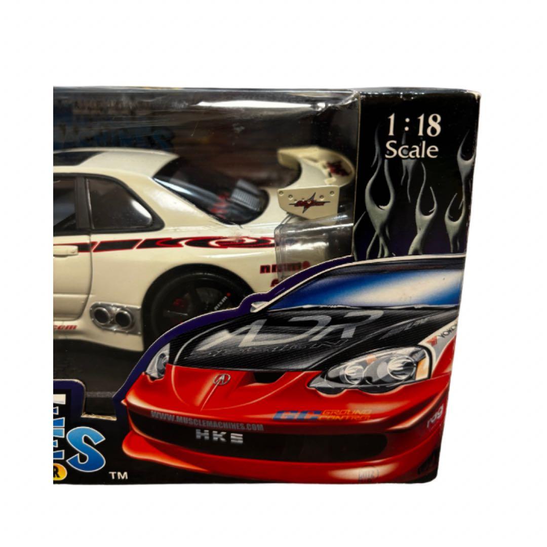 激レア　マッスルマシーン ミニカー NISSAN スカイライン　GT-R 00