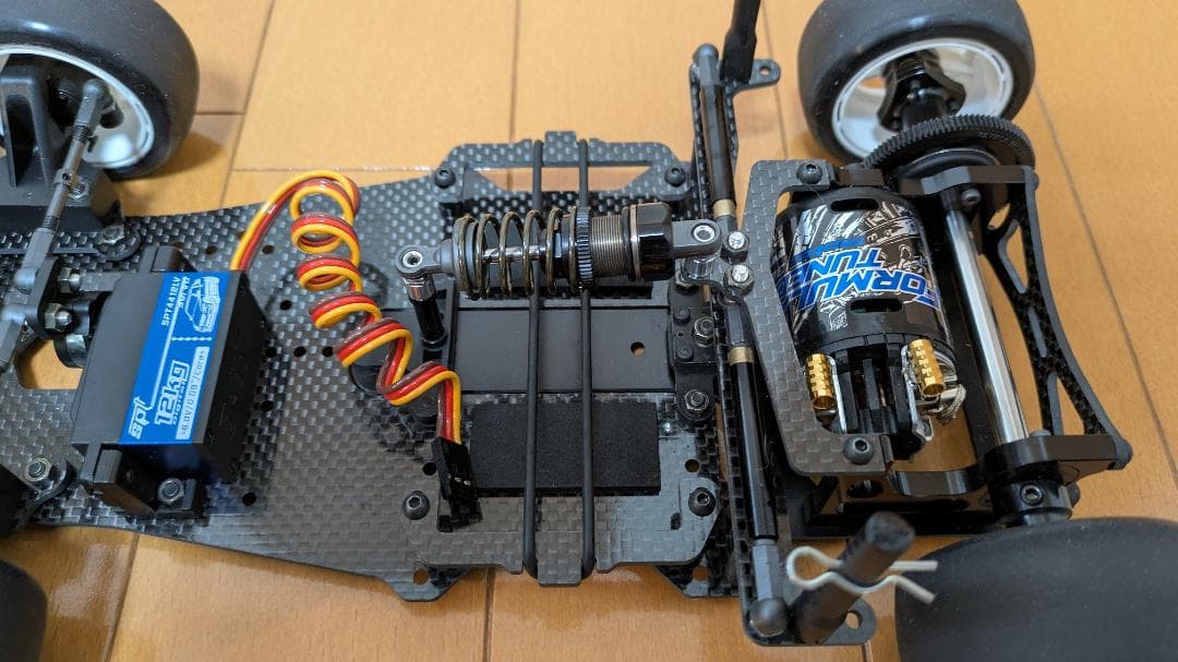 カワダ M300GT2Rシャーシキット おまけ付き