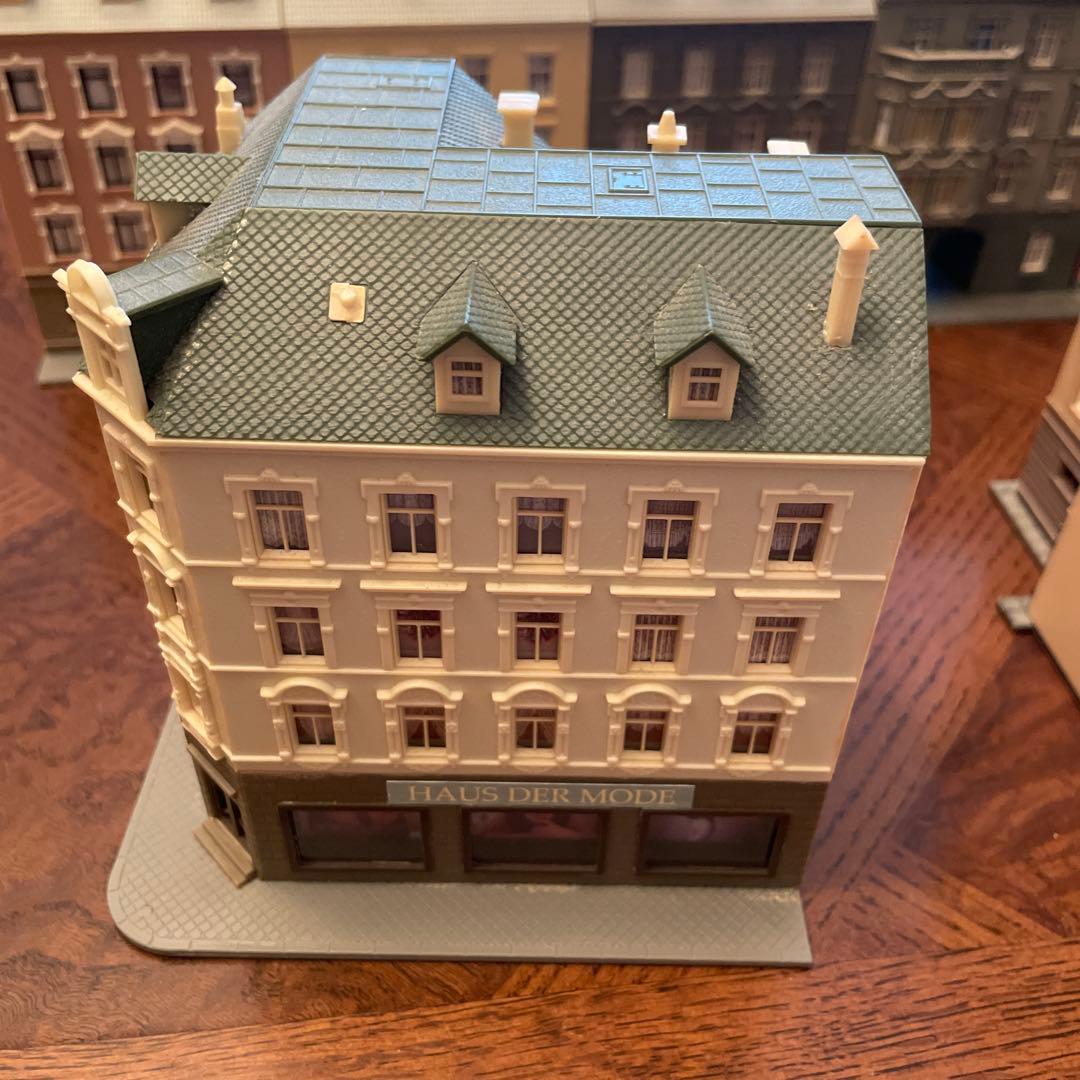 Nゲージ　海外ストラクチャー　欧州街並み繁華街kibri POLA 11点まとめ