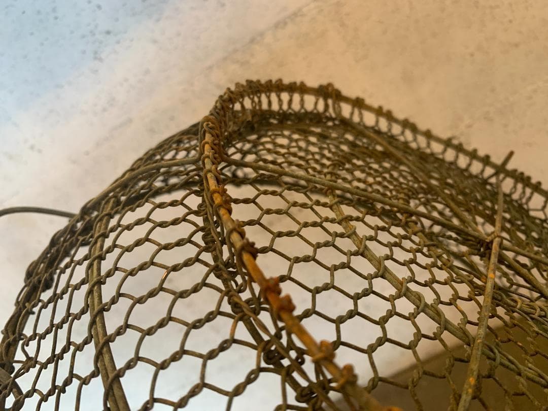 【レア】銅製 亀甲金網浅笊　古い ワイヤーメッシュ ざる 網 籠　レトロ 古道具