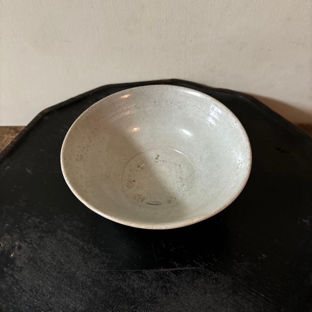 李朝　朝鮮王朝堅手鉢　白磁　茶碗　古民芸　韓国アンティーク　大茶碗　朝鮮古民具