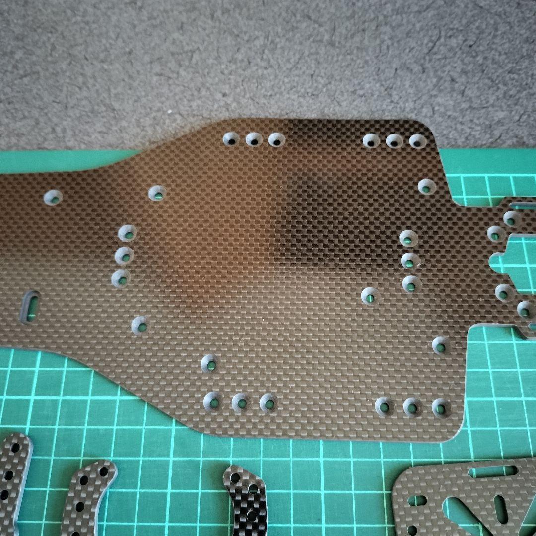 タミヤ スーパーアスチュート カーボンシャーシコンバージョンセット