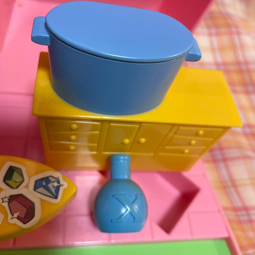 パワーパフガールズ　すてきいっぱいハウス　フィギュア　ドールハウス