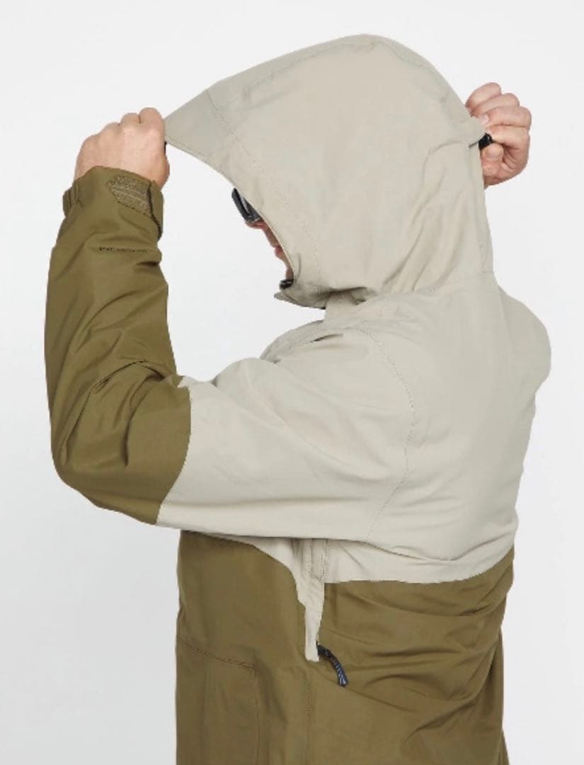 【新品】VOLCOM ボルコム JKT G0652302 スノーボードウェア