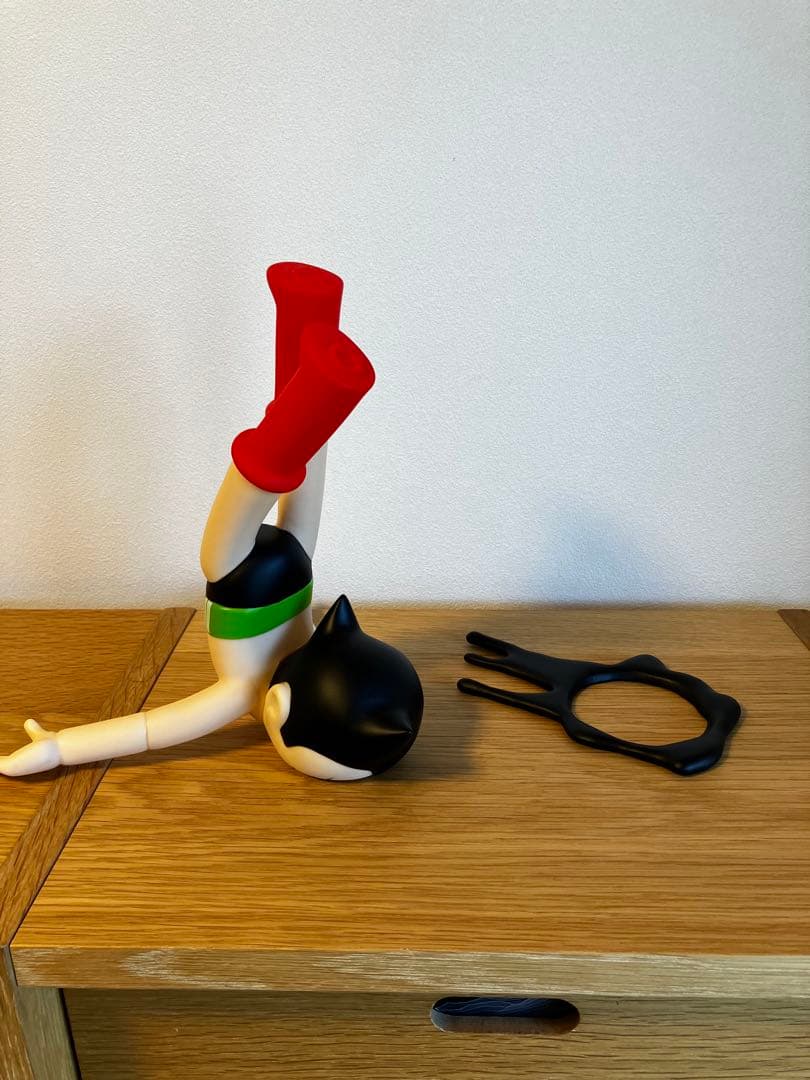 ASTRO CRASH BY JOSH DIVINEフィギュア 鉄腕アトム