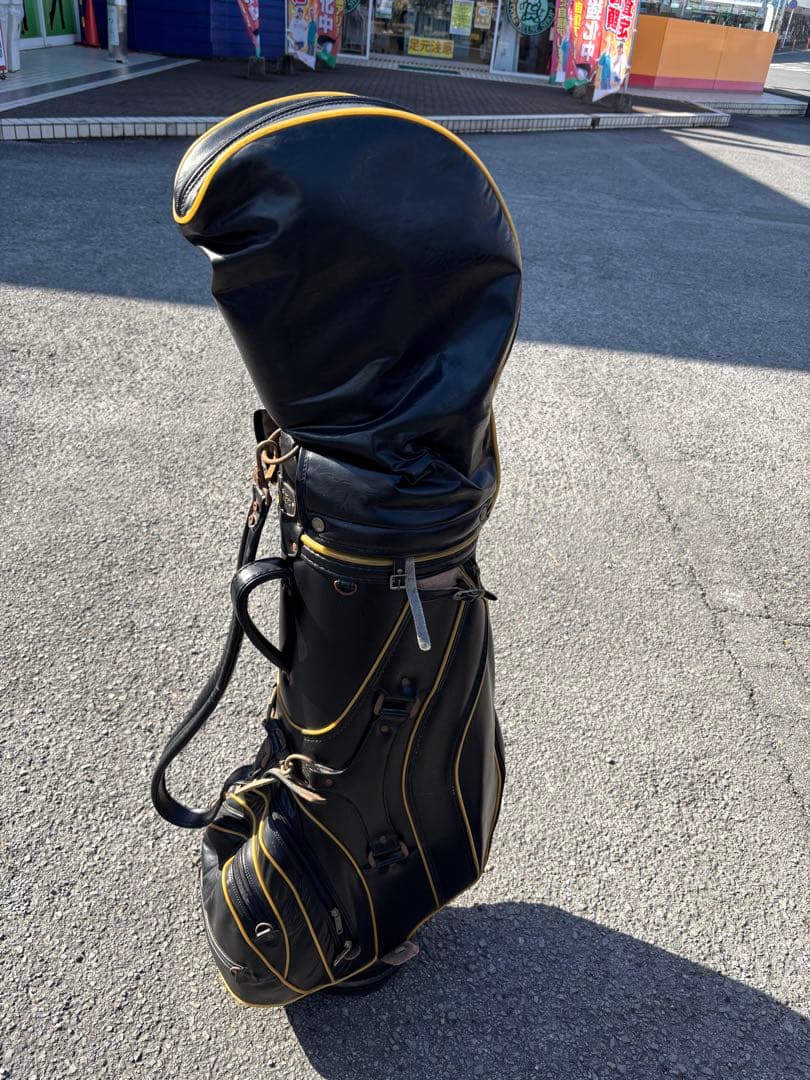 アイアンセットとツアーセット