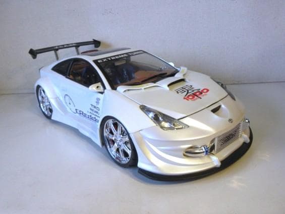 童友社 (1/12) スポコン系 トヨタ CELICA TRD ライト点灯