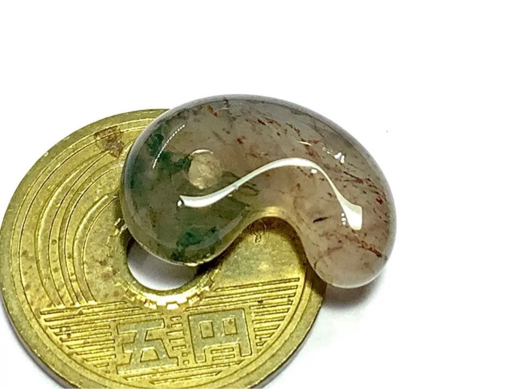 ✳絶品‼️佐渡の錦紅石『岩谷口五色勾玉』勾玉の最上位‼️ 2度と見る事はありません‼️