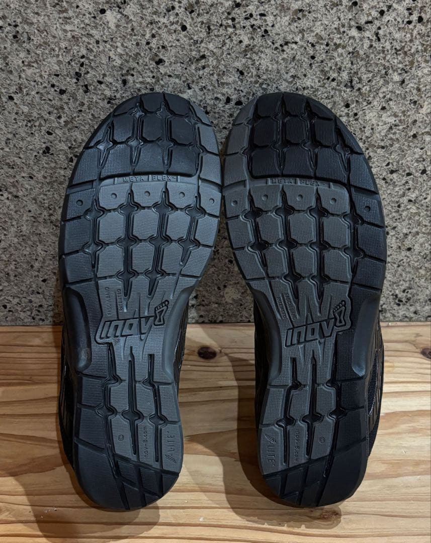 inov-8 f-lite 235 inov8 トレーニング　イノヴェイト