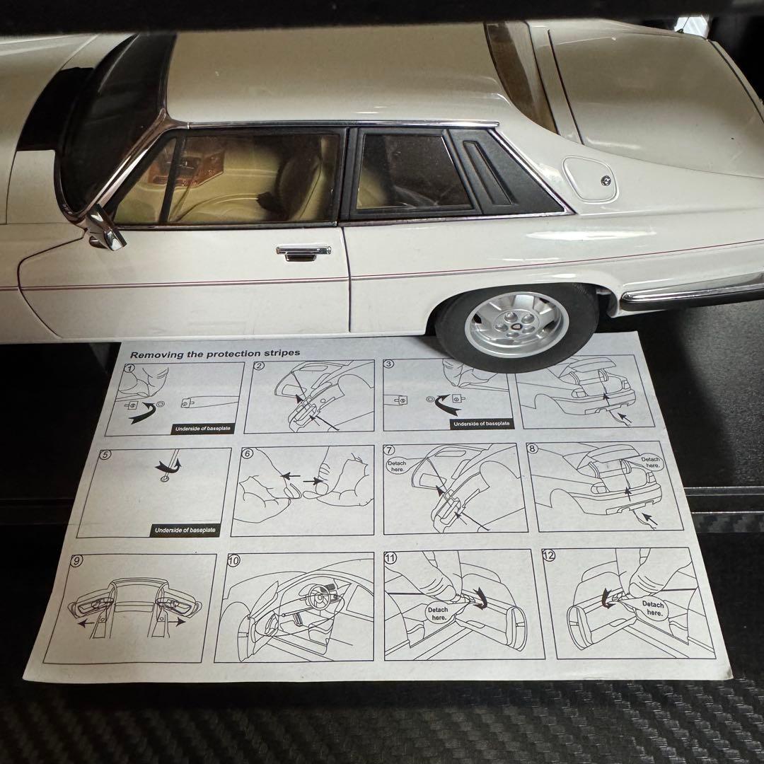 絶版未展示品 オートアート 1/18 ジャガー XJ-S ホワイト1980