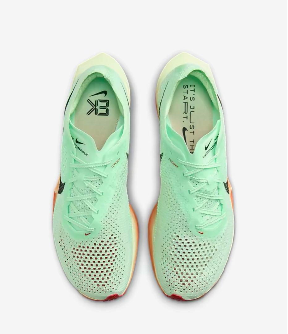 【新品未使用　28センチ　NIKEズームXヴェイパーフライ ネクスト%3