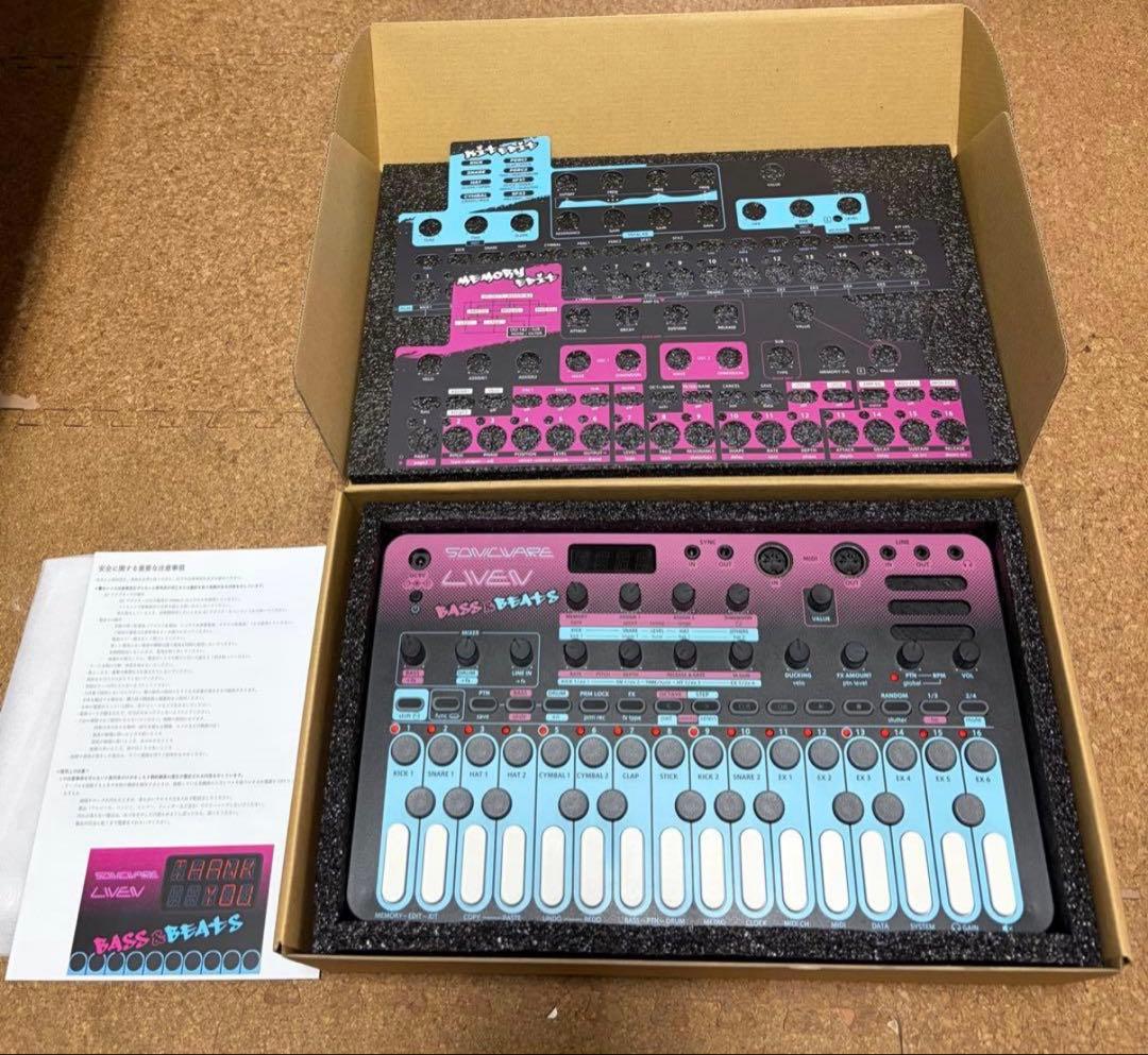 鍵盤楽器 SONICWARE LIVIEW BASS BEATS