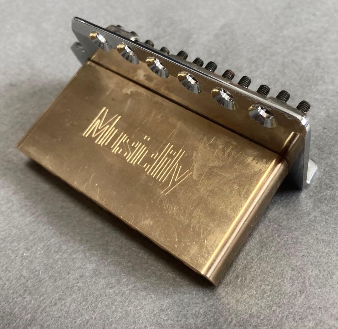 ストラトキャスター レリック ボディ　ブリッジ ピックガード ぺグ セット