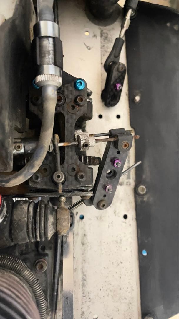 1/8 エンジンバギー