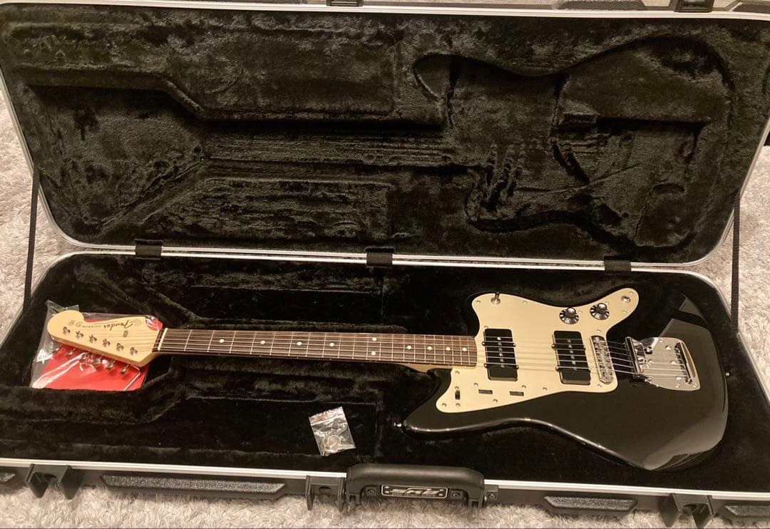 【10/3まで】FENDER INORAN JAZZMASTER ハードケース付