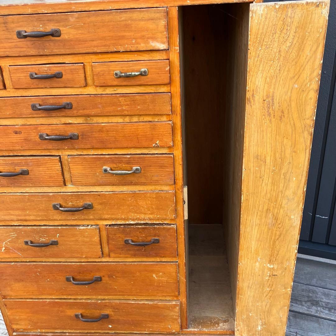 昭和レトロ 古家具 木製収納棚 大工道具棚 サイドボード 整理棚 15杯 古道具