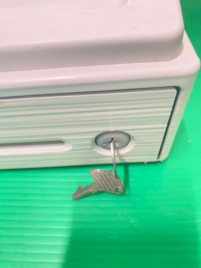 シャープ　電子レジスター　XE-A147