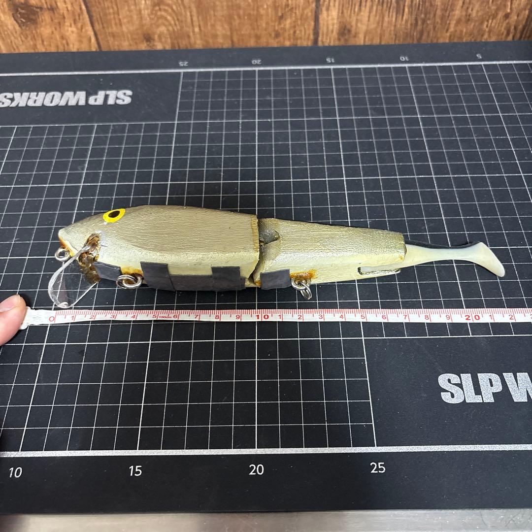 ACプラグ ハッチェリートラウト　オールド