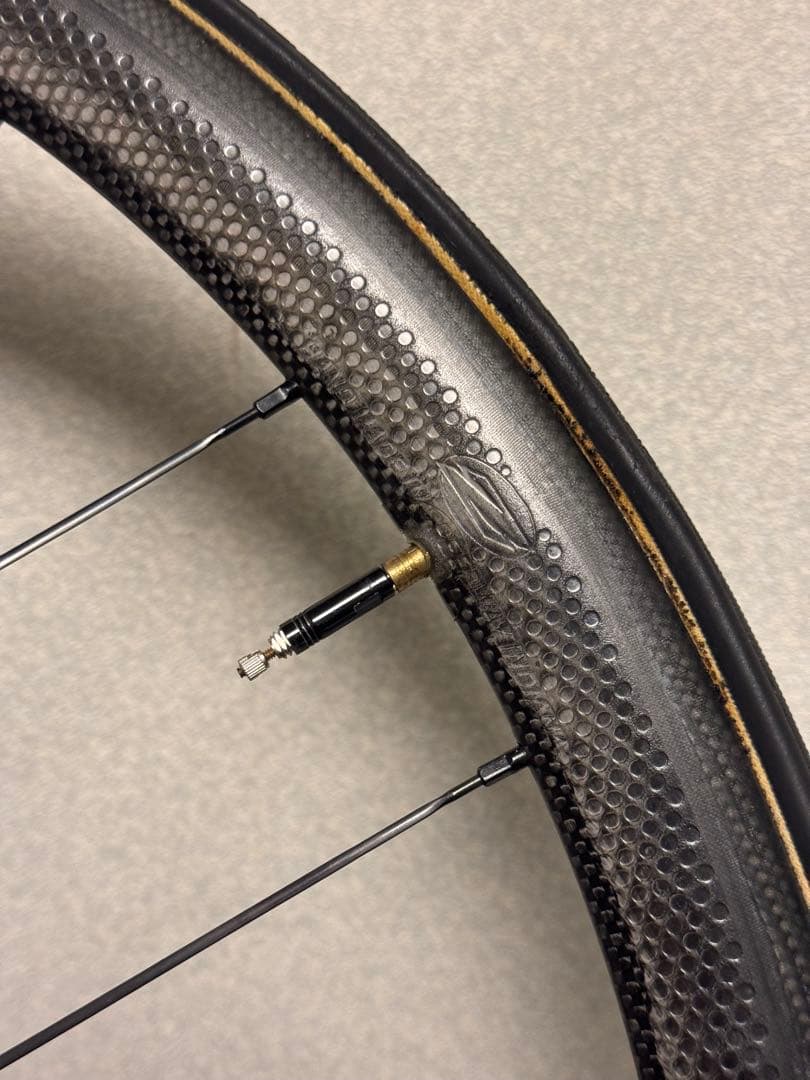 ZIPP202 カーボンホイール チューブラー シマノ11〜12速　リムブレーキ