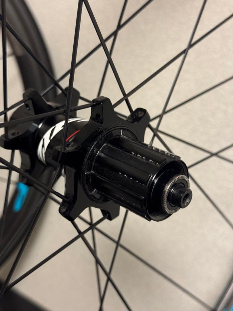 ZIPP202 カーボンホイール チューブラー シマノ11〜12速　リムブレーキ