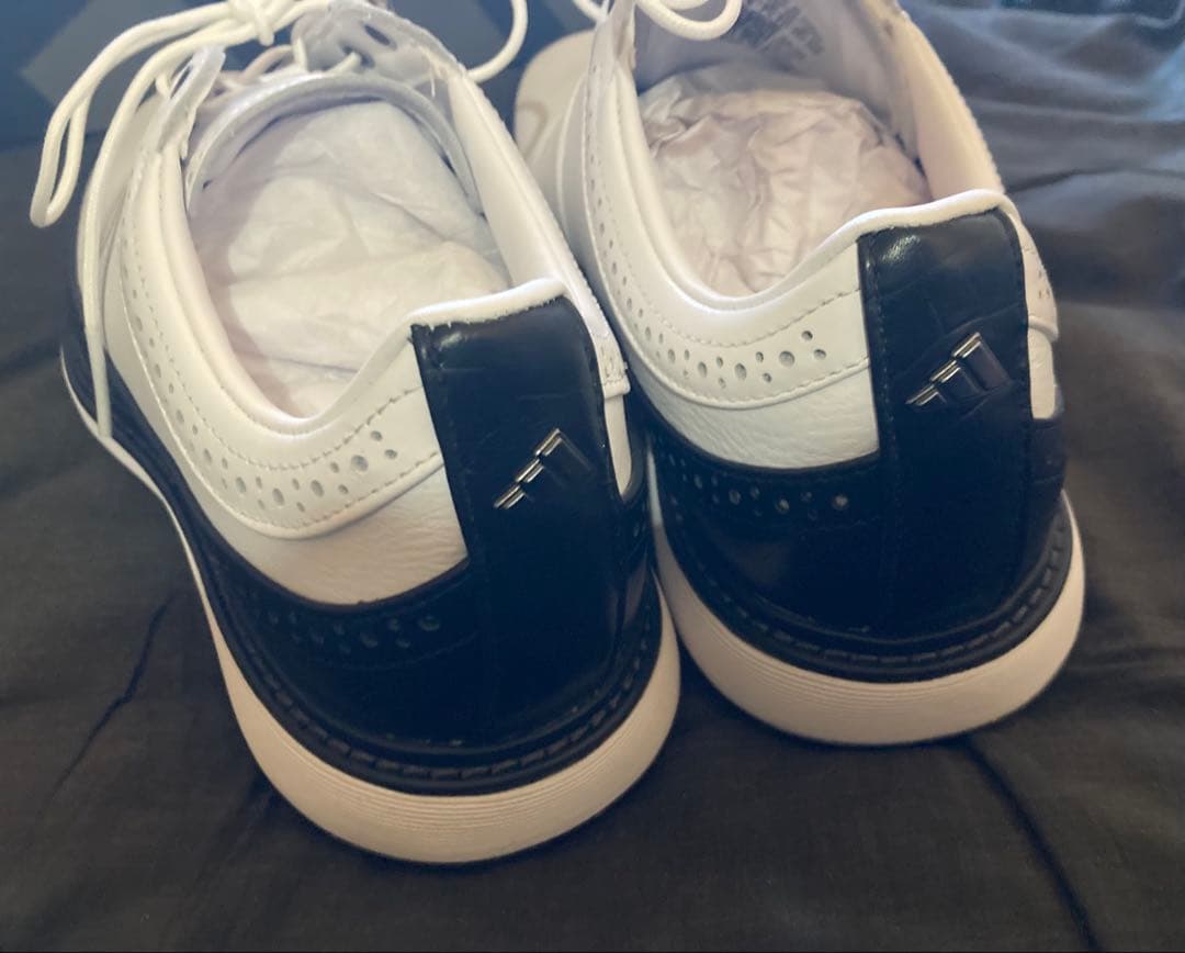 新品アディダスadidasゴルフシューズ MC80 スパイクレス 27.0cm