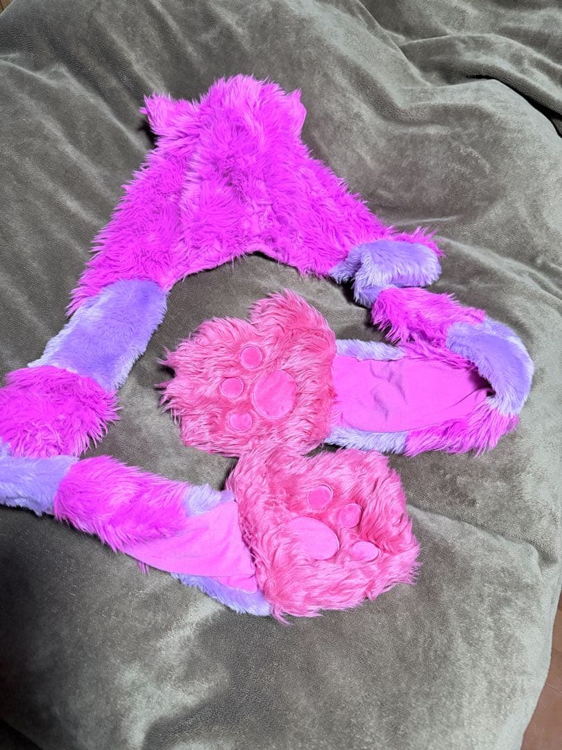 ディズニー　チェシャ猫　マフラーキャップ　ファンキャップ