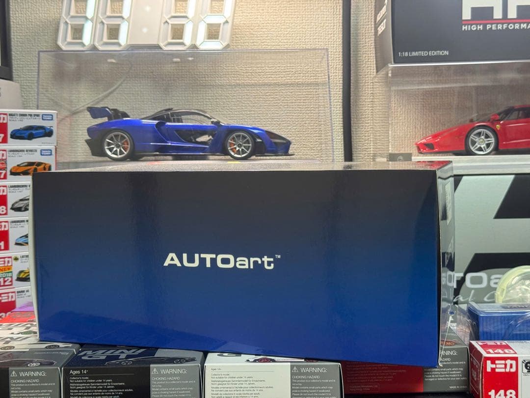オートアート　McLaren 720s マクラーレン720s 1/18