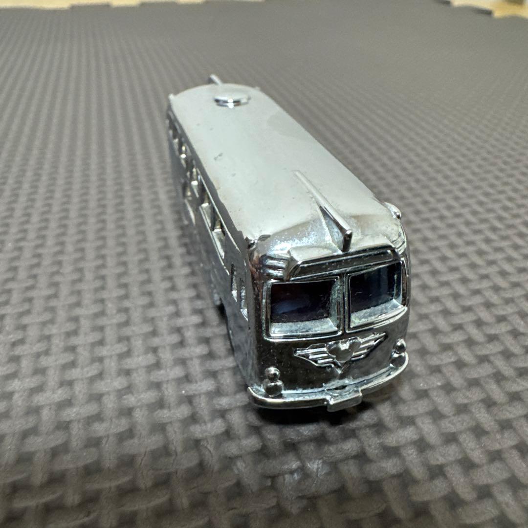 ディズニー　リゾートクルーザー　ゴールド　シルバー　2個セット