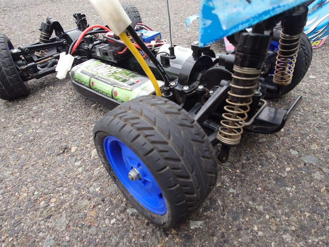 さん吉　1/10 タミヤ 4WD 電動バギー 即走行可