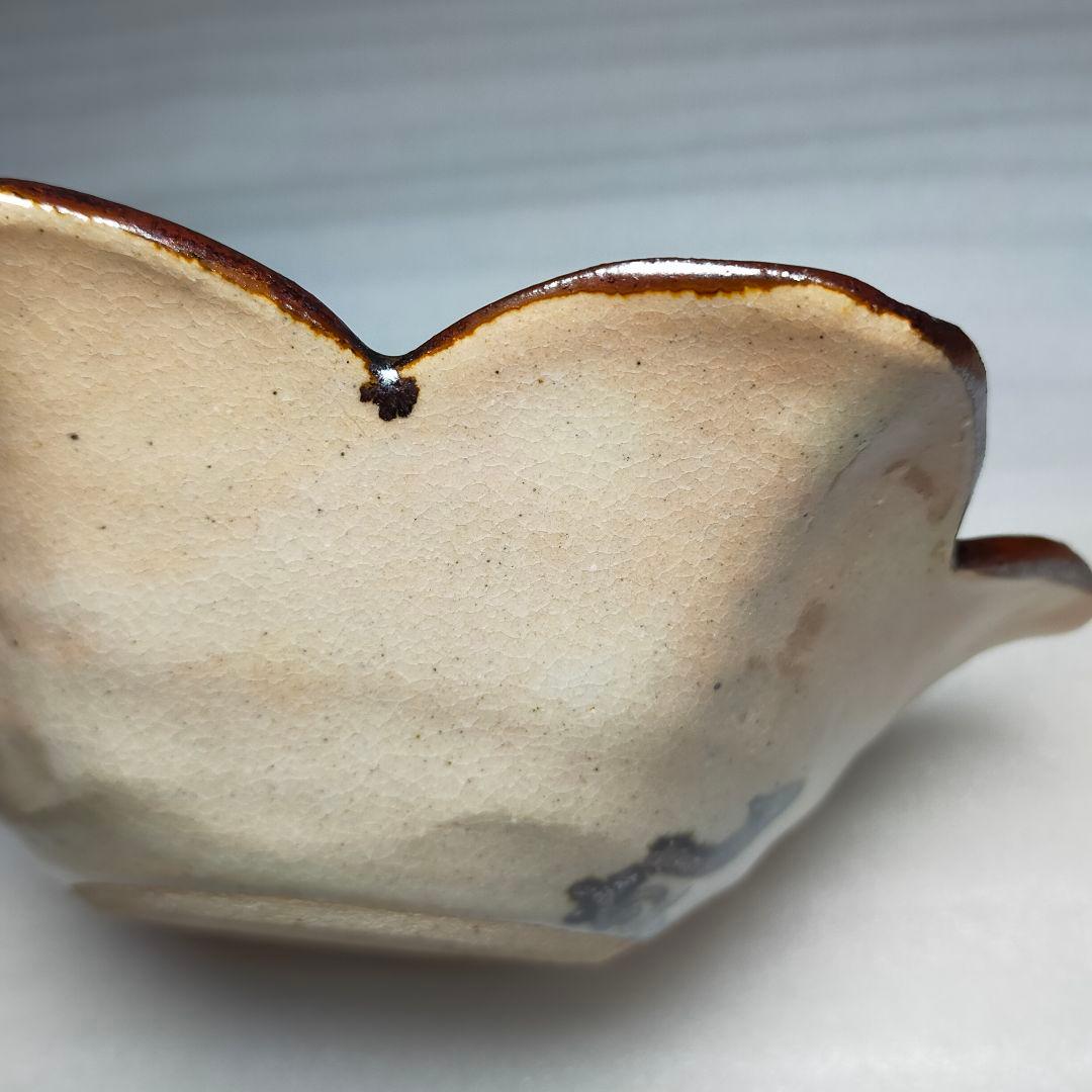 尾形乾山写しの逸品　 百合形向付1客