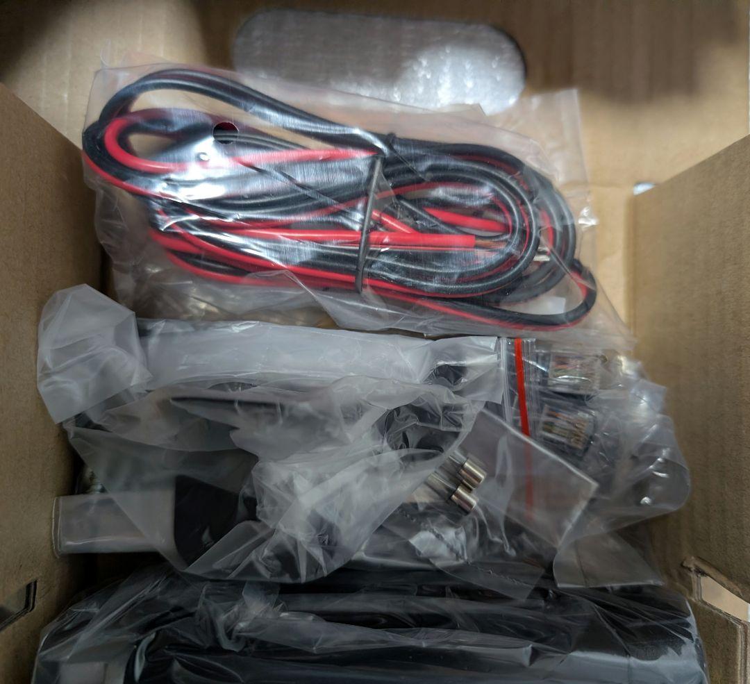 YAESU.FTM-6000。