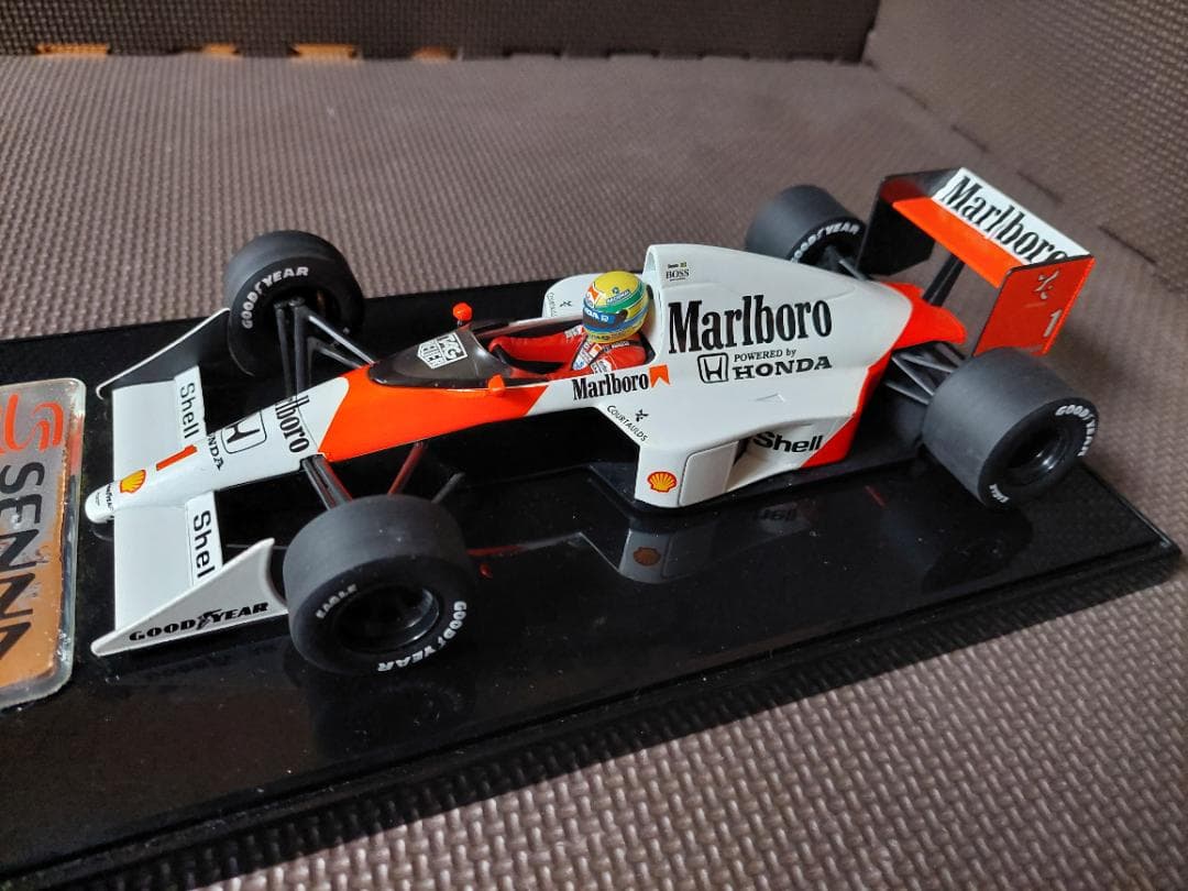 ミニチャンプ 1/18 マクラーレンMP4/5 A.セナ 1989 マルボロ仕様