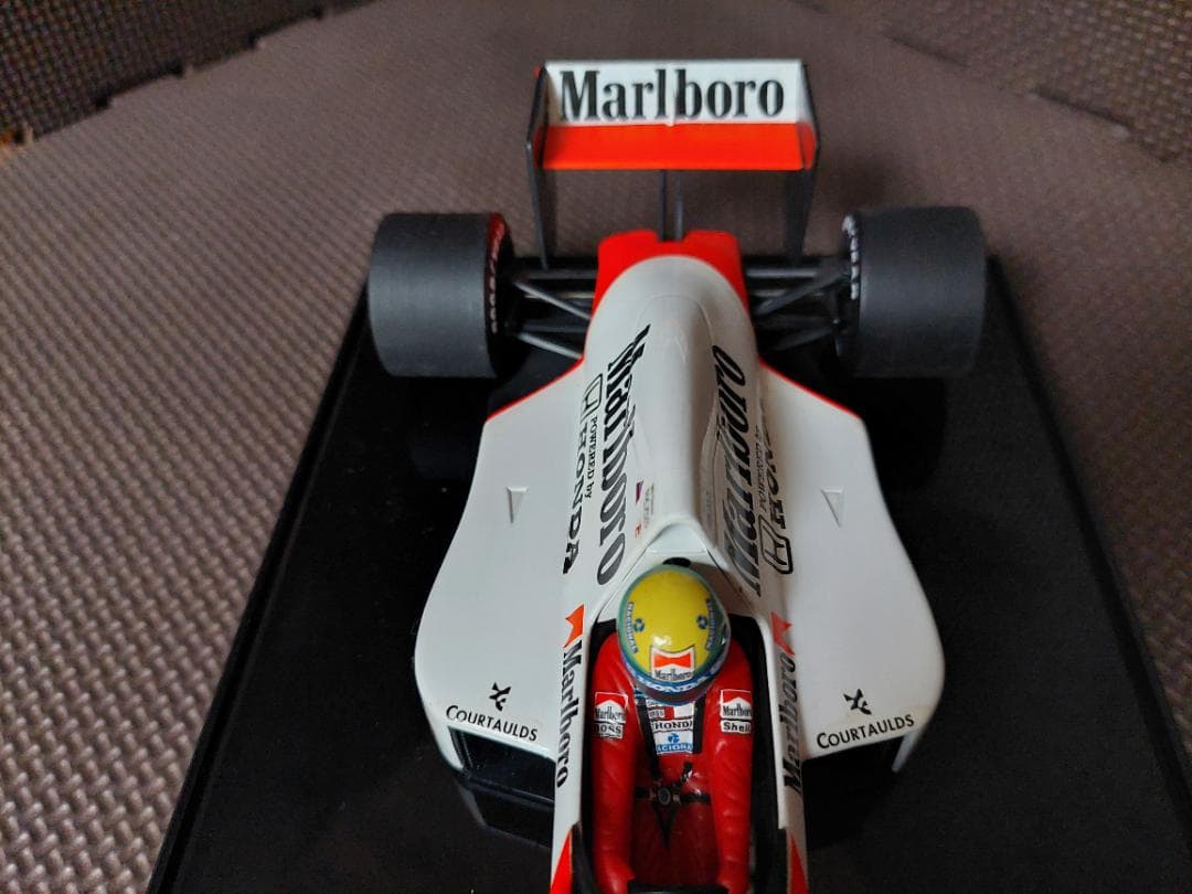ミニチャンプ 1/18 マクラーレンMP4/5 A.セナ 1989 マルボロ仕様