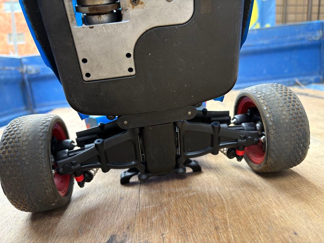 L*y様 ジャンク　タミヤオフロードカー　NDF-01　ナイトロサンダー　エンジ