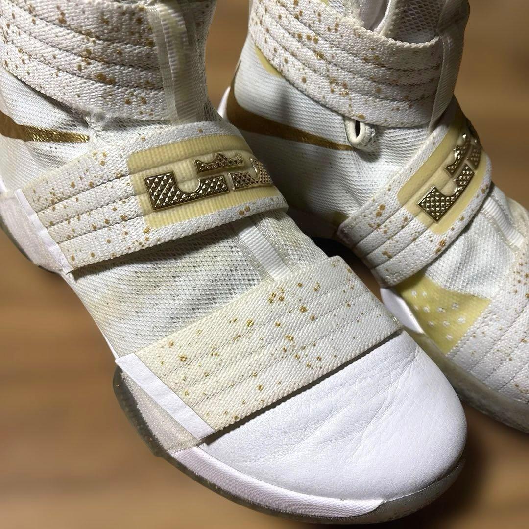 シューズ(男性用) NIKE LeBron Zoom Soldier 10 \"Gold Medal\"