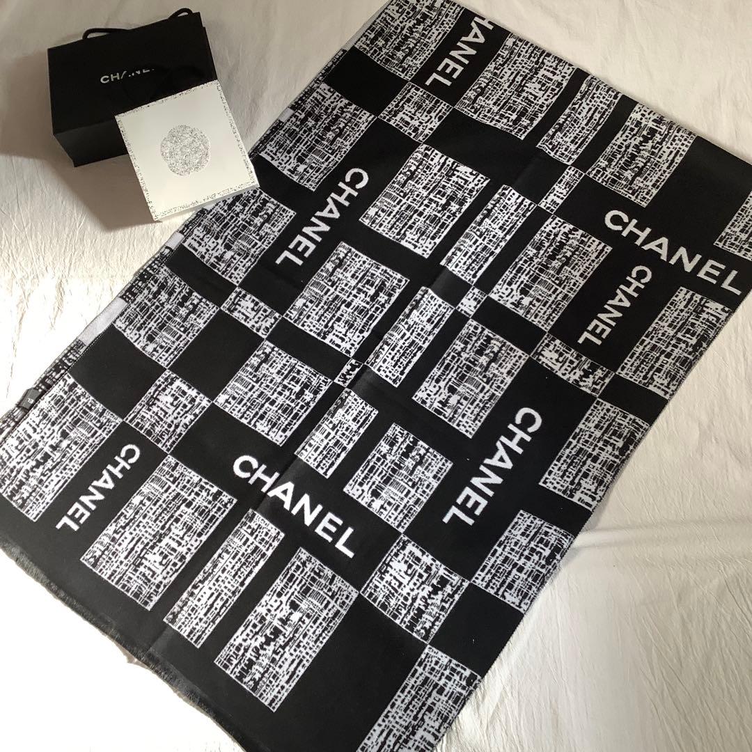 シャネル　ノベルティ　ストール