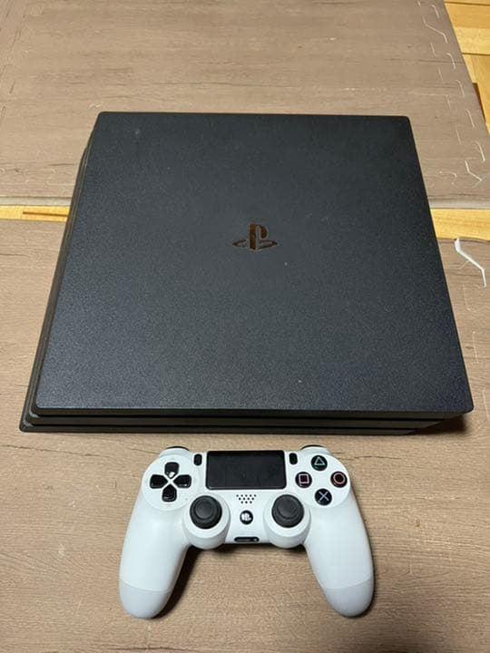 Nintendo Switch SONY PlayStation4 Pro 1TB