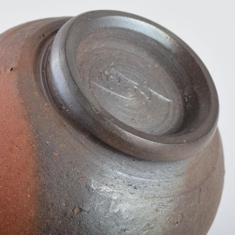 常滑焼　小西洋平作　窯変　ぐい呑　共布共箱　V　8657