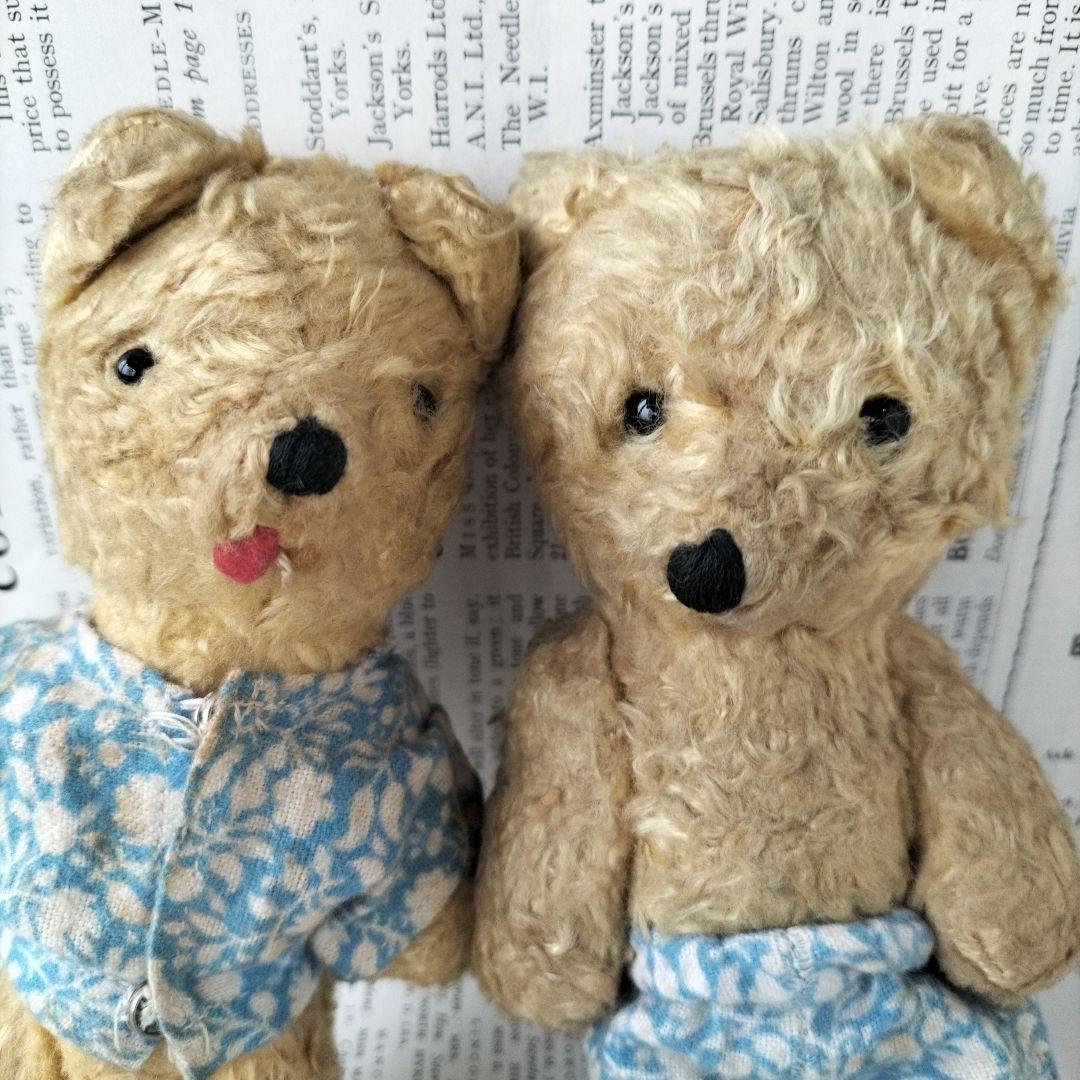 ★注意★出品は左のベアのみ。右のベアは販売済み　イギリス　ビンテージ　ベア