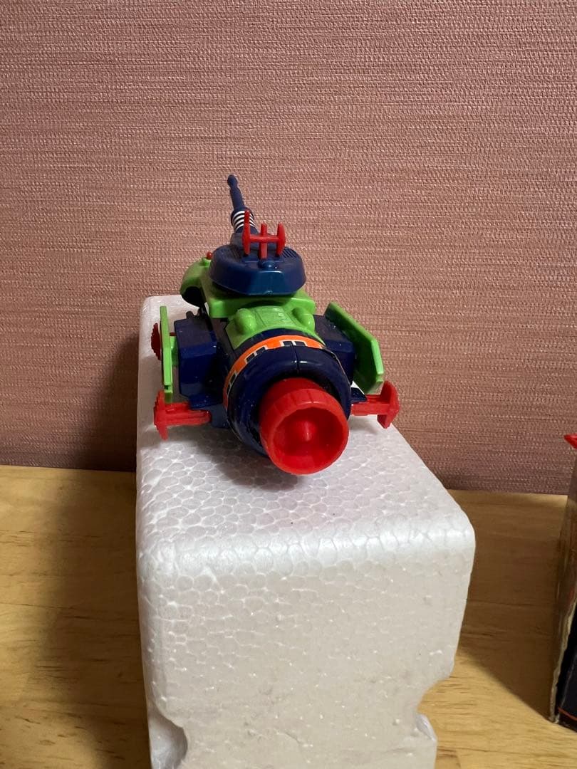 未使用　BLUE NOAH 戦闘ヘリコプター ダイキャスト