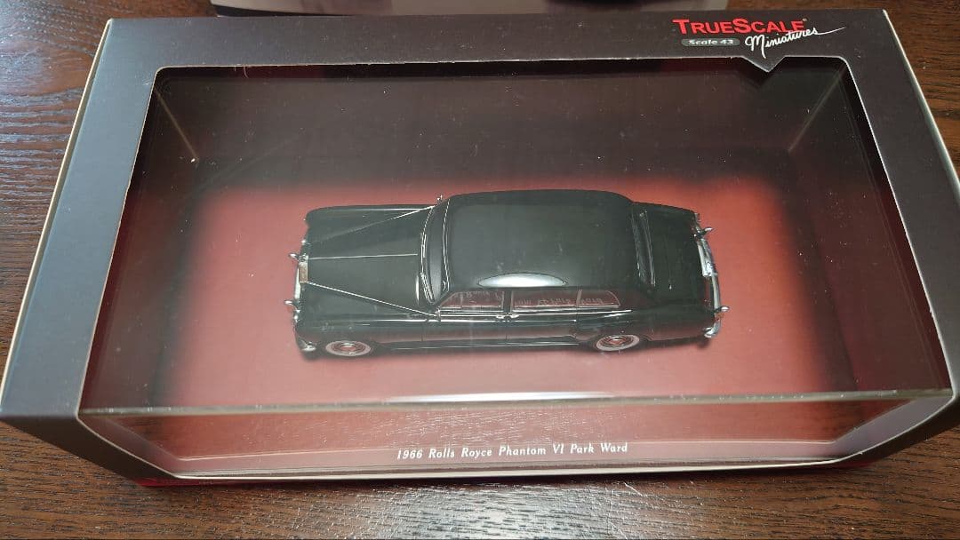 1/43　ロールスロイスファントム
