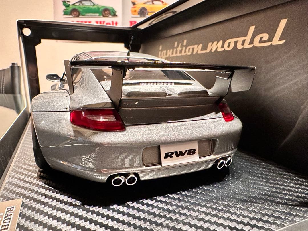 Porsche 911 (997) RWB 1/18 ミニカー