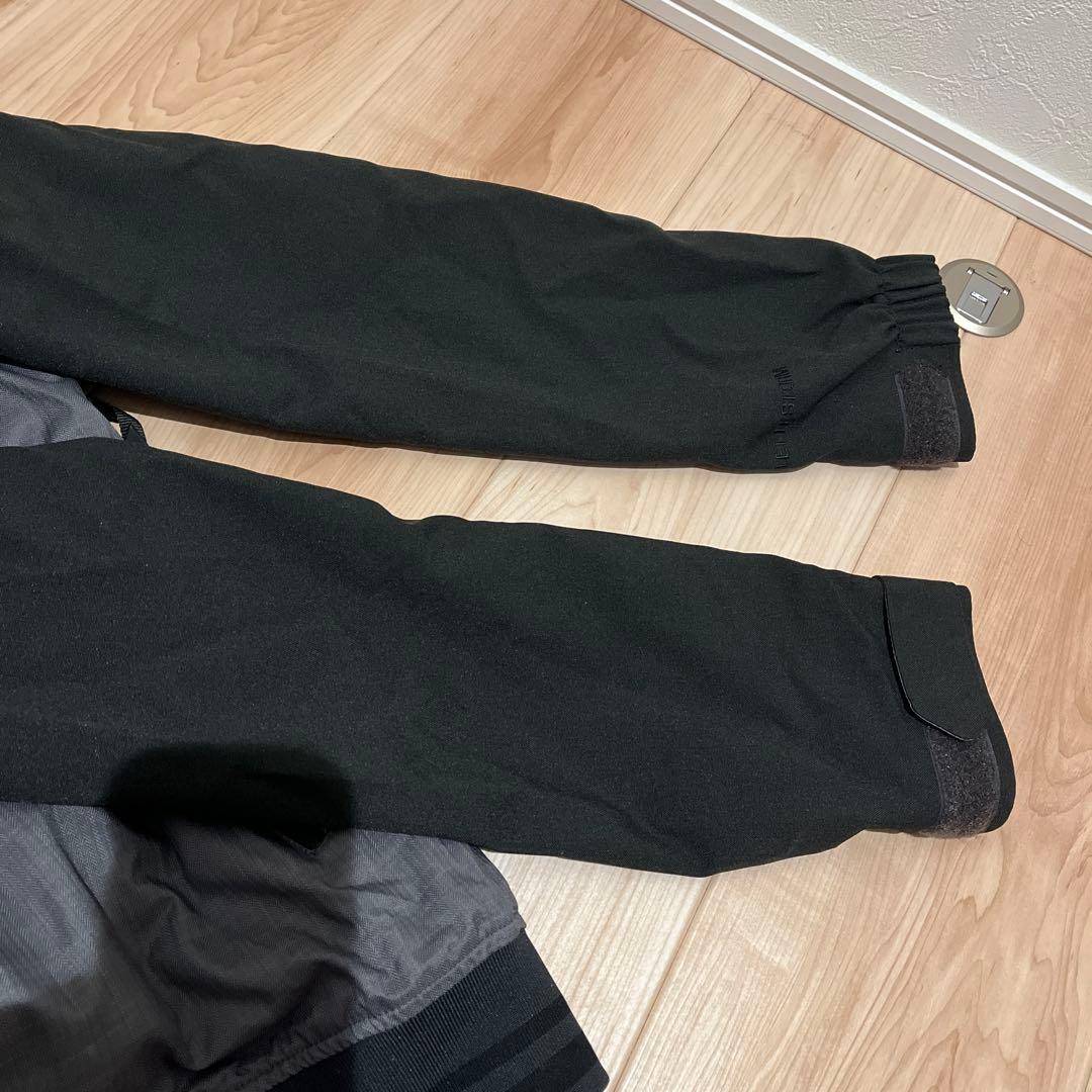 こめっぴ 美品　ボルコム　スノーボードウェア