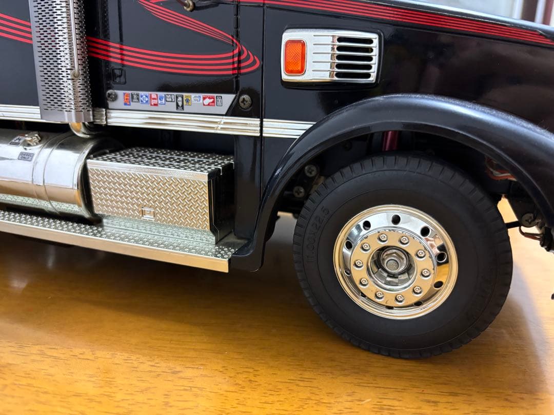 1/14RC トレーラーヘッド ナイトハウラー フルオペレーションセット