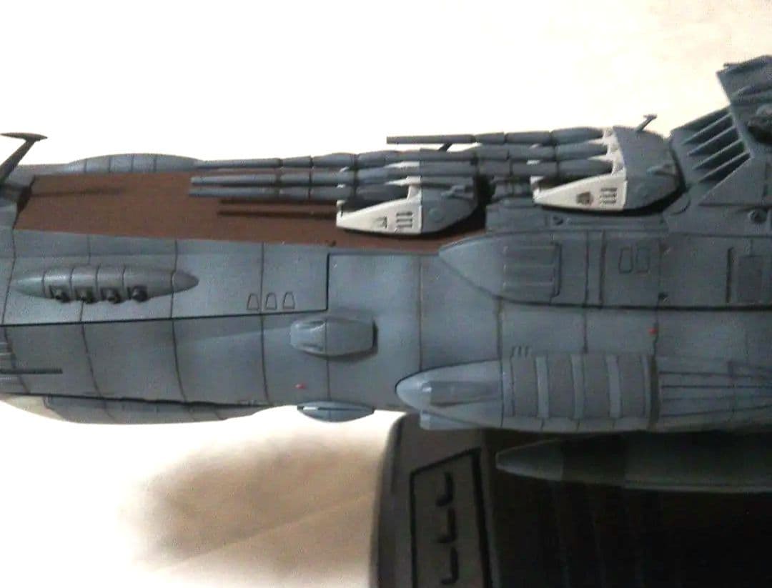 バンダイスピリッツ1/1000宇宙戦艦ヤマト2202アンドロメダ塗装済完成品①