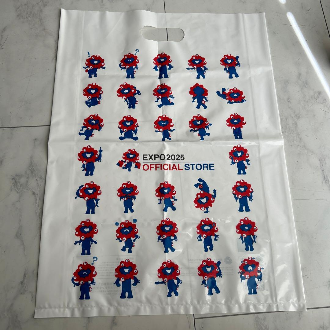 ミャクミャクラブブ　10/3購入　ガチャ　セット　ミャクミャク　ラブブ