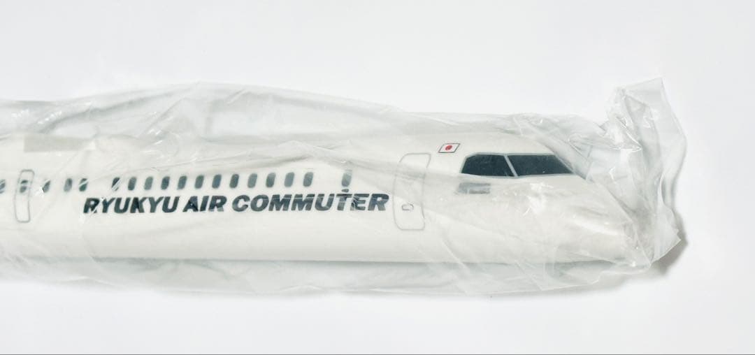 JALUX 1/100 DHC8-Q400CC RAC琉球エアーコミューター