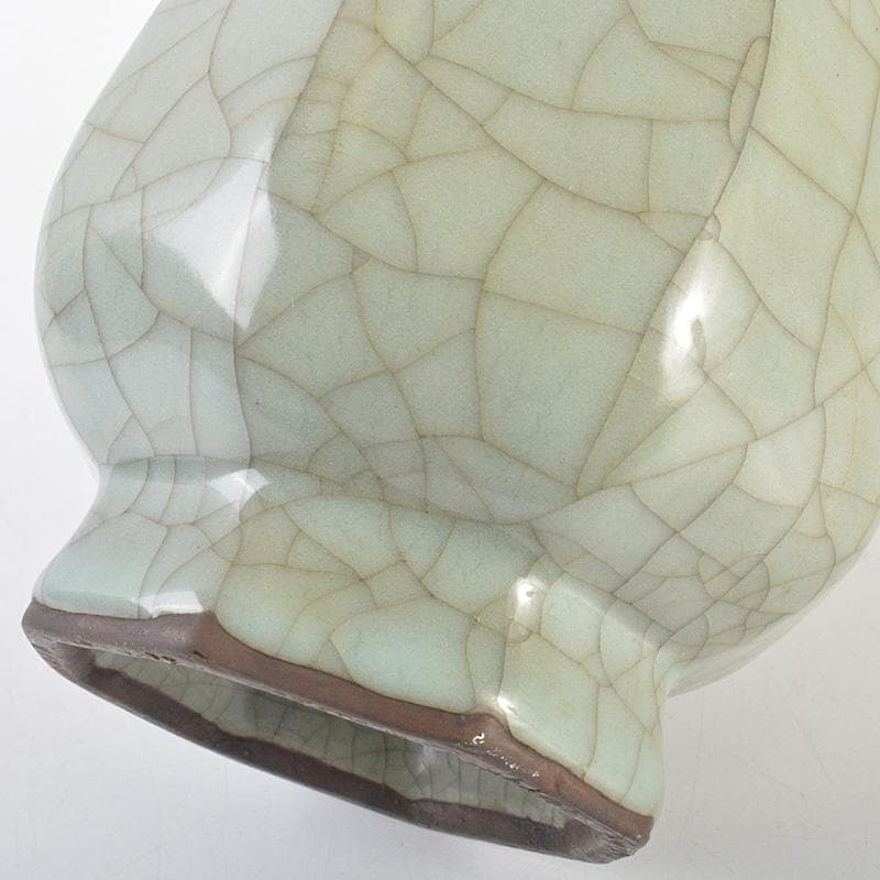 中国　汝窯　青磁　氷裂文　八角面取双耳瓶　C　7363E