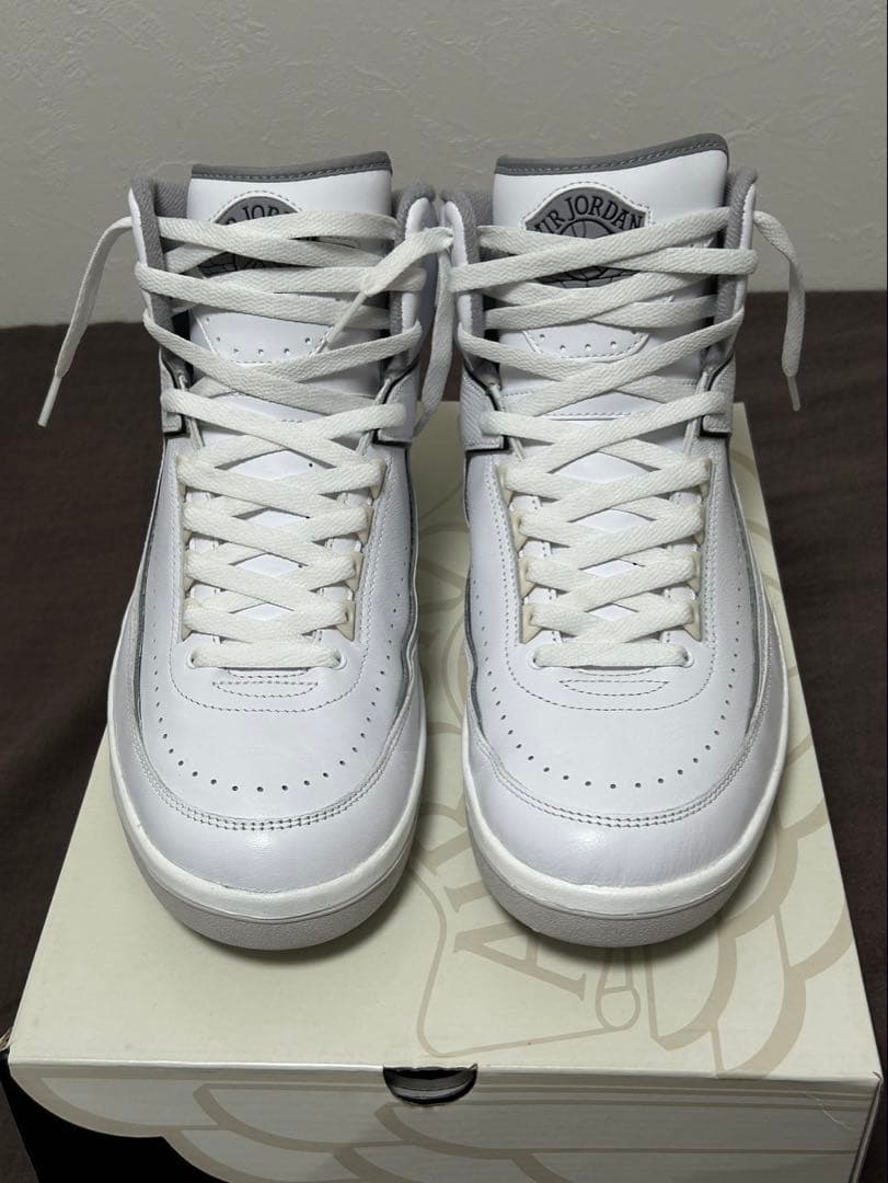 NIKE Air Jordan 2 ホワイト&セメントグレー　29cm